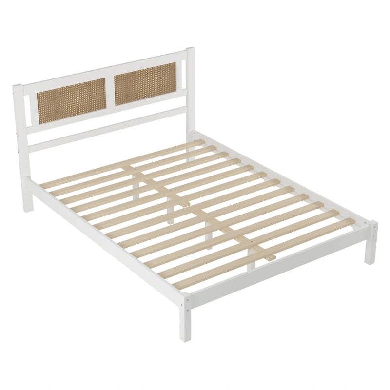 Lit plateforme moderne en bois avec tête de lit en rotin naturel pour chambre à coucher