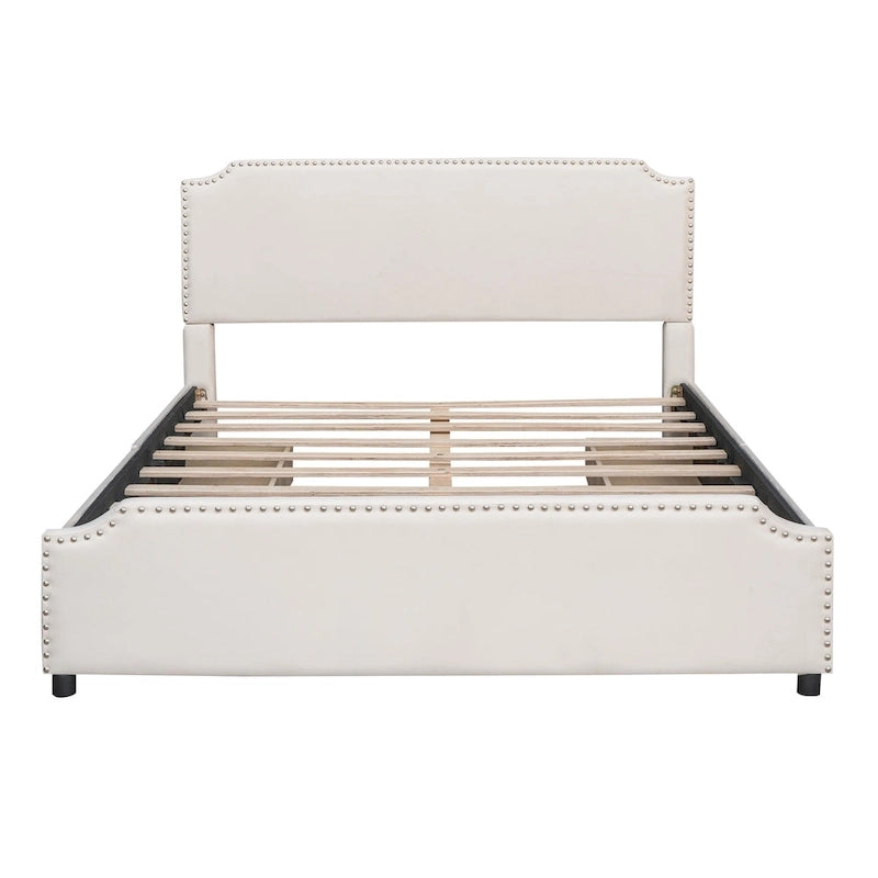 Lit plateforme Velvet Queen avec 4 tiroirs et garniture cloutée