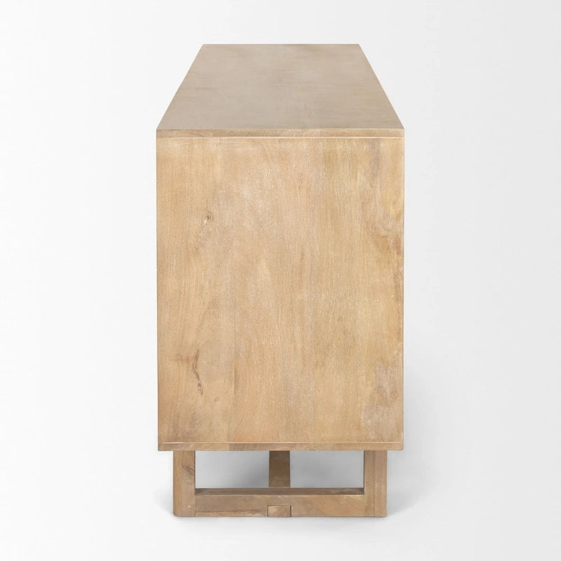 Buffet en bois massif marron clair avec cannage et 4 portes