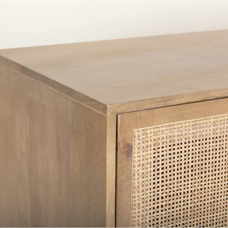 Buffet en bois massif marron clair avec cannage et 4 portes